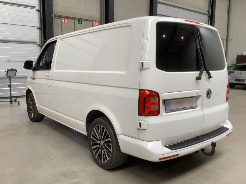 Volkswagen T6 Transporter 2.0 TDI Kasten EcoProfi — zdjęcie 3