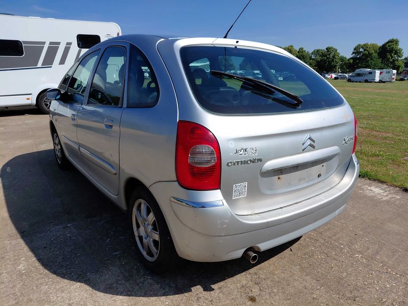 Citroen Xsara Picasso 1.6 Exclusive — zdjęcie 3