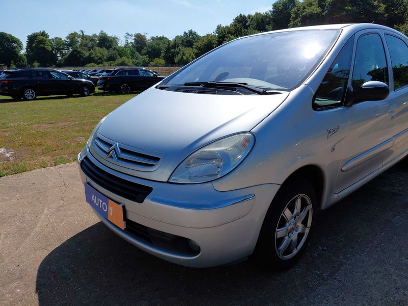 Citroen Xsara Picasso 1.6 Exclusive — zdjęcie 2