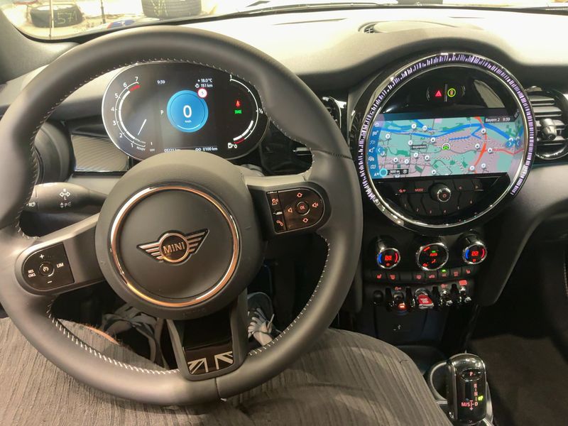MINI Cabrio Cooper Yours Trim — zdjęcie 12