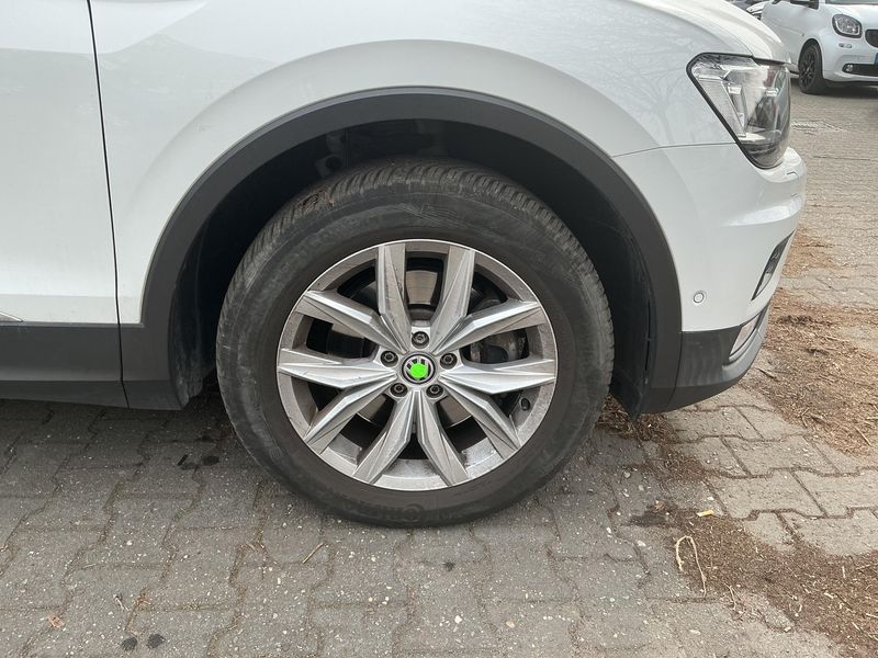 Volkswagen Tiguan 2.0 TSI Highline 4Motion BlueMotion Tech 2017 – снимка 11