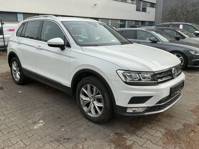 Volkswagen Tiguan 2.0 TSI Highline 4Motion BlueMotion Tech 2017 – снимка 12