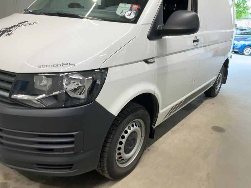 Volkswagen T6 Transporter 2.0 TDI Kasten 4Motion — zdjęcie 2