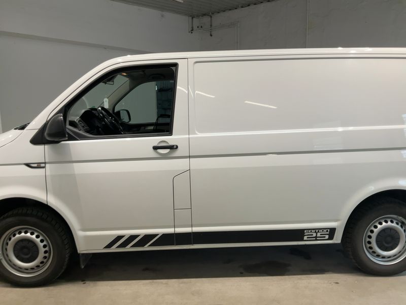 Volkswagen T6 Transporter 2.0 TDI Kasten 4Motion — zdjęcie 4