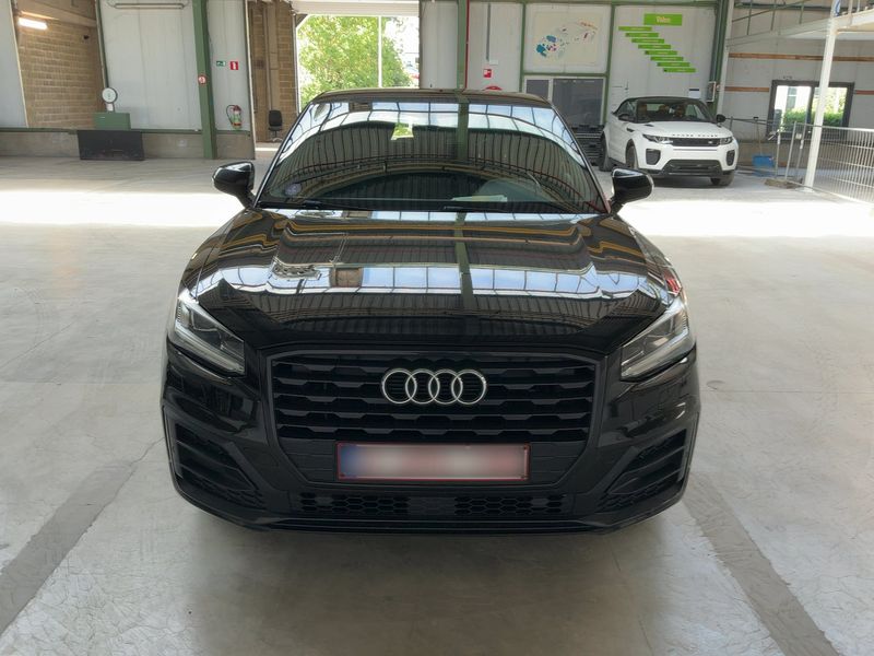 Audi Q2 30 TFSI Sport — zdjęcie 9