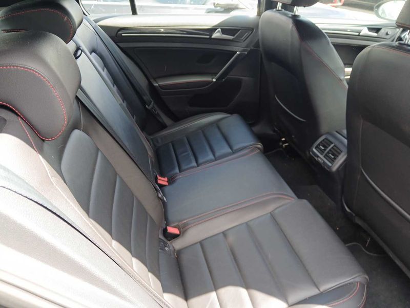 Volkswagen Golf VII 2.0 TFSI GTI "Performance" BlueMotion Tech — zdjęcie 13