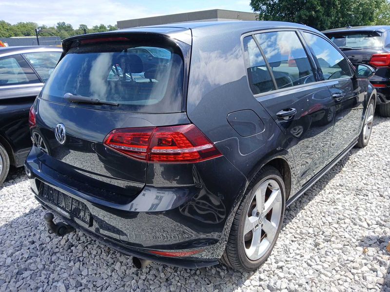 Volkswagen Golf VII 2.0 TFSI GTI "Performance" BlueMotion Tech — zdjęcie 5