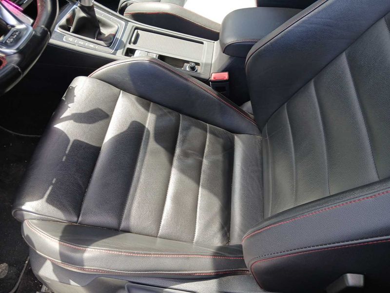 Volkswagen Golf VII 2.0 TFSI GTI "Performance" BlueMotion Tech — zdjęcie 23