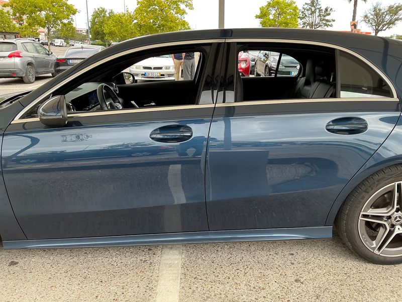 Mercedes-Benz A-Klasse A 180 d AMG Line — zdjęcie 4