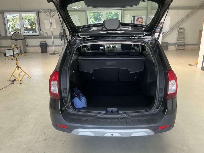 Dacia Logan MCV 0.9 TCe Stepway — zdjęcie 10