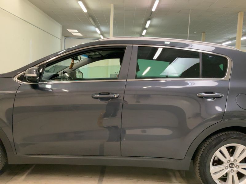 Kia Sportage 1.7 CRDi Cool 2WD — zdjęcie 4