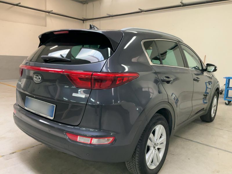 Kia Sportage 1.7 CRDi Cool 2WD — zdjęcie 6