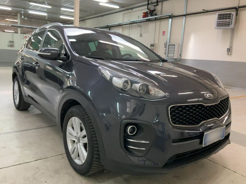 Kia Sportage 1.7 CRDi Cool 2WD — zdjęcie 8
