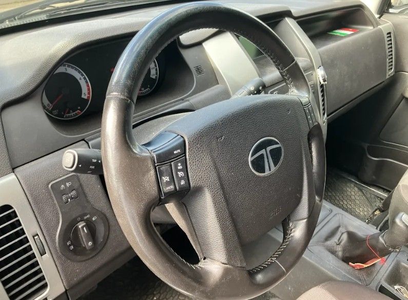 Tata Aria 2.2 Turbodiesel Prestige 4x4 2015 – снимка 32