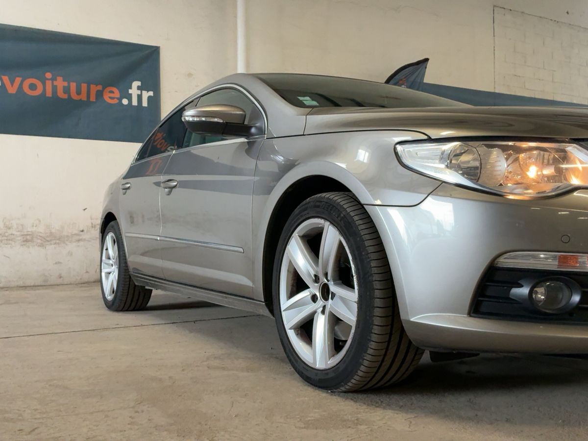 Volkswagen Passat 2010 — photo 13