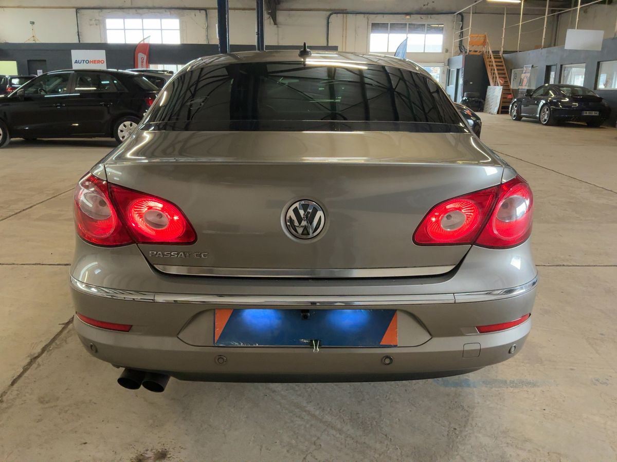 Volkswagen Passat 2010 — photo 8