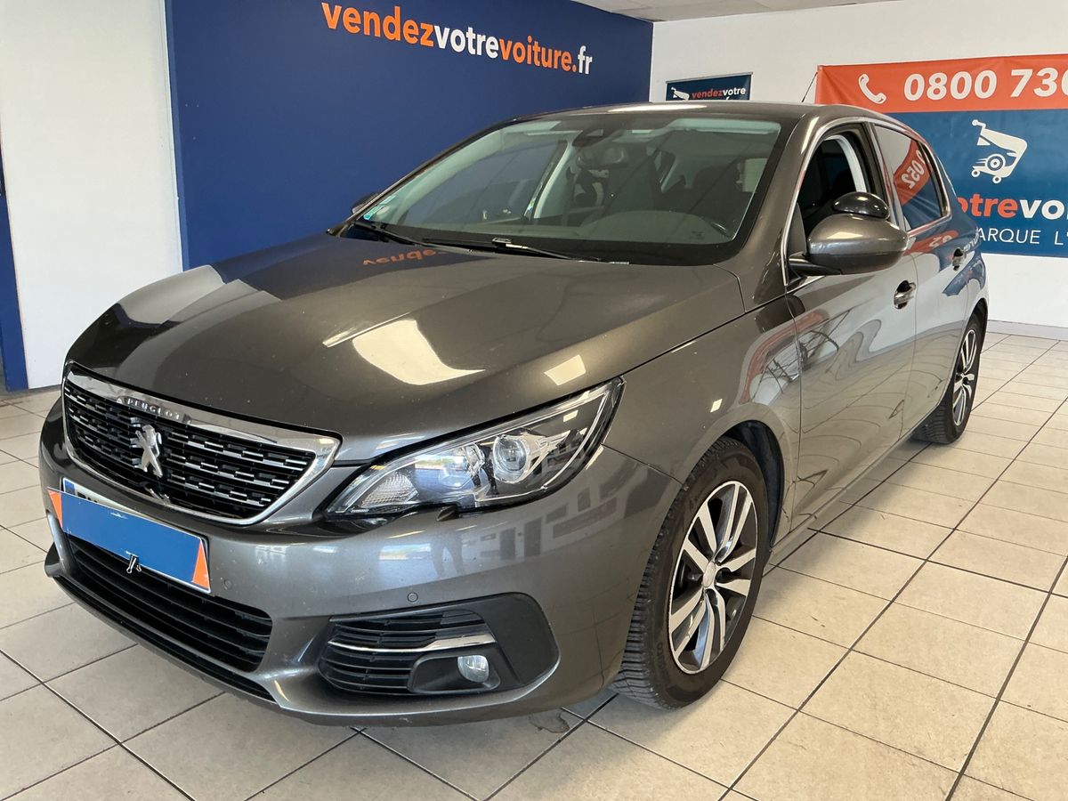 Peugeot 308 2018 — photo 1