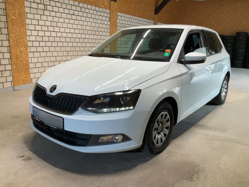 Skoda Fabia 1.4 TDI Edition 2015 – снимка 1