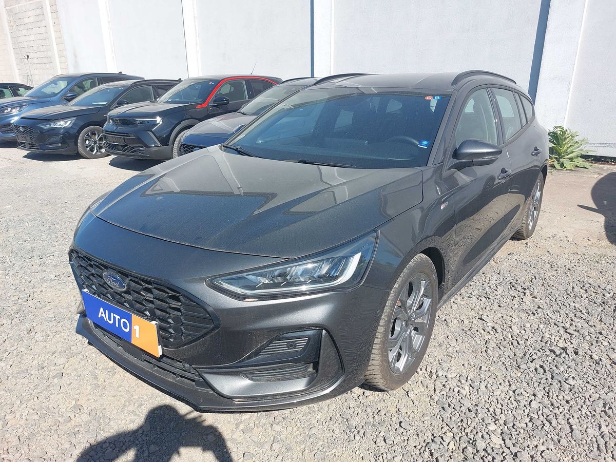 Ford Focus 2024 — photo 1