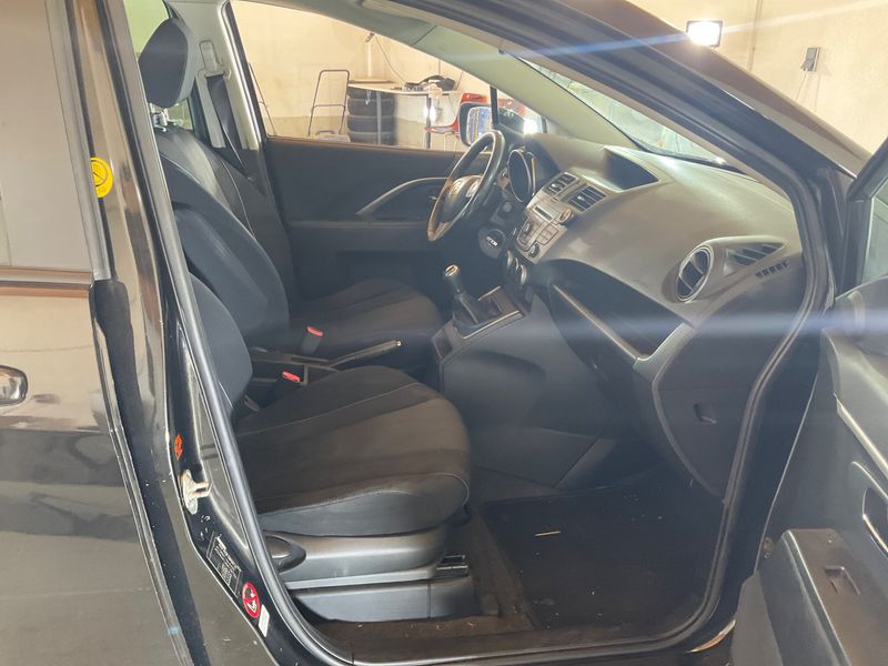 Mazda 5 1.6 CD Diesel TX — zdjęcie 3