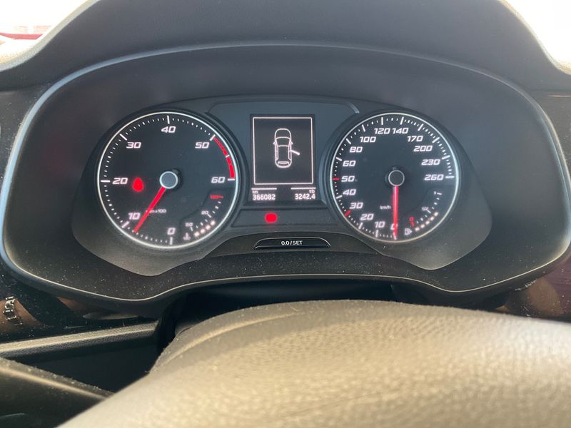 Seat Leon 1.6 TDI Style — zdjęcie 4