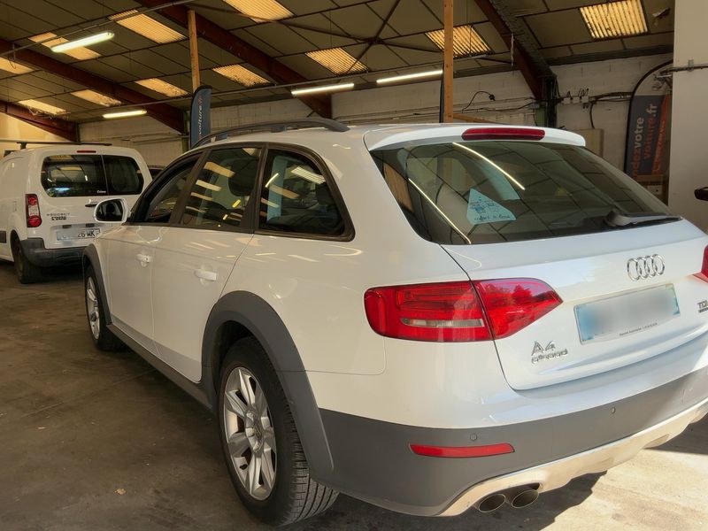 Audi A4 Allroad 2.0 TDI — zdjęcie 3