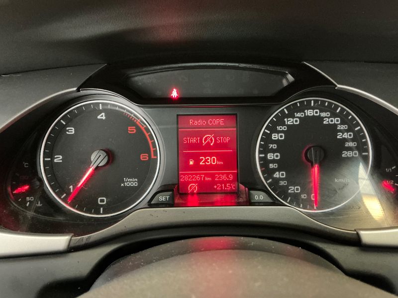 Audi A4 Allroad 2.0 TDI — zdjęcie 13