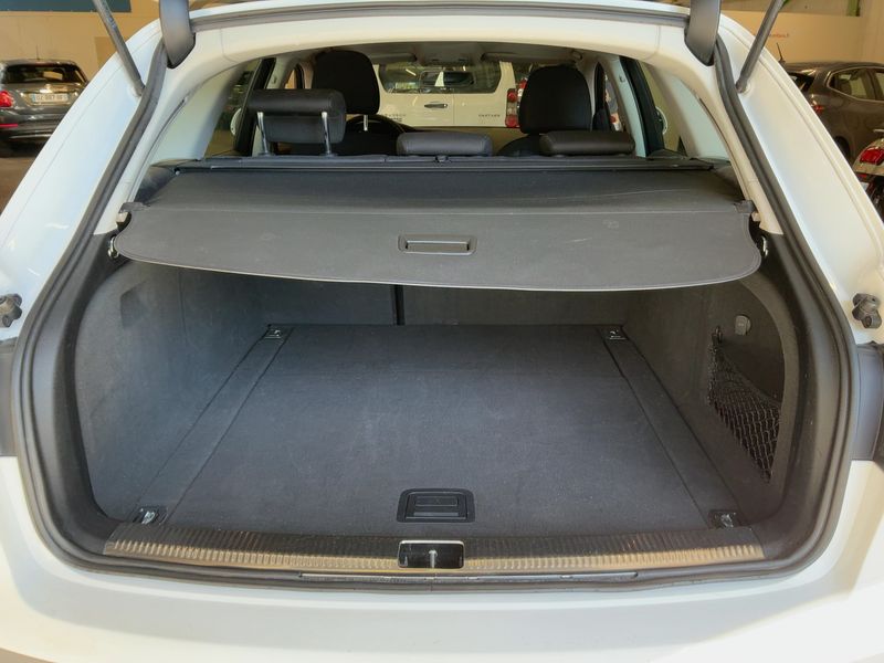 Audi A4 Allroad 2.0 TDI — zdjęcie 10