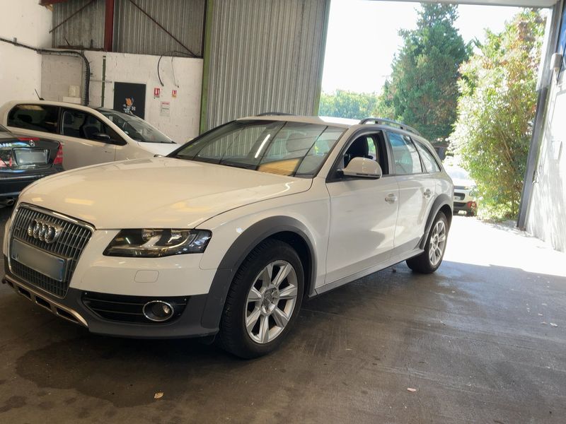Audi A4 Allroad 2.0 TDI — zdjęcie 2