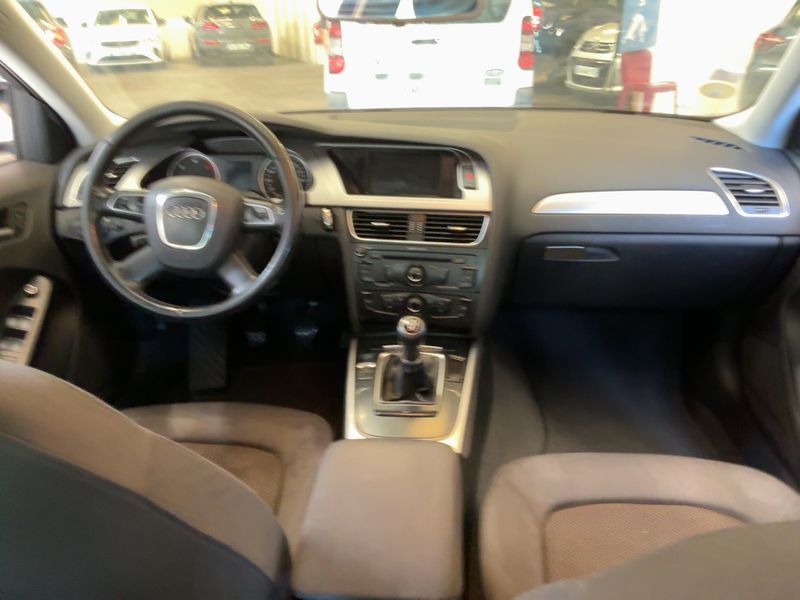 Audi A4 Allroad 2.0 TDI — zdjęcie 12