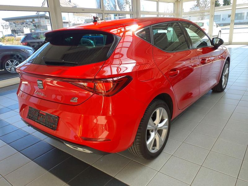 Seat Leon 1.4 TSI e-HYBRID FR — zdjęcie 16