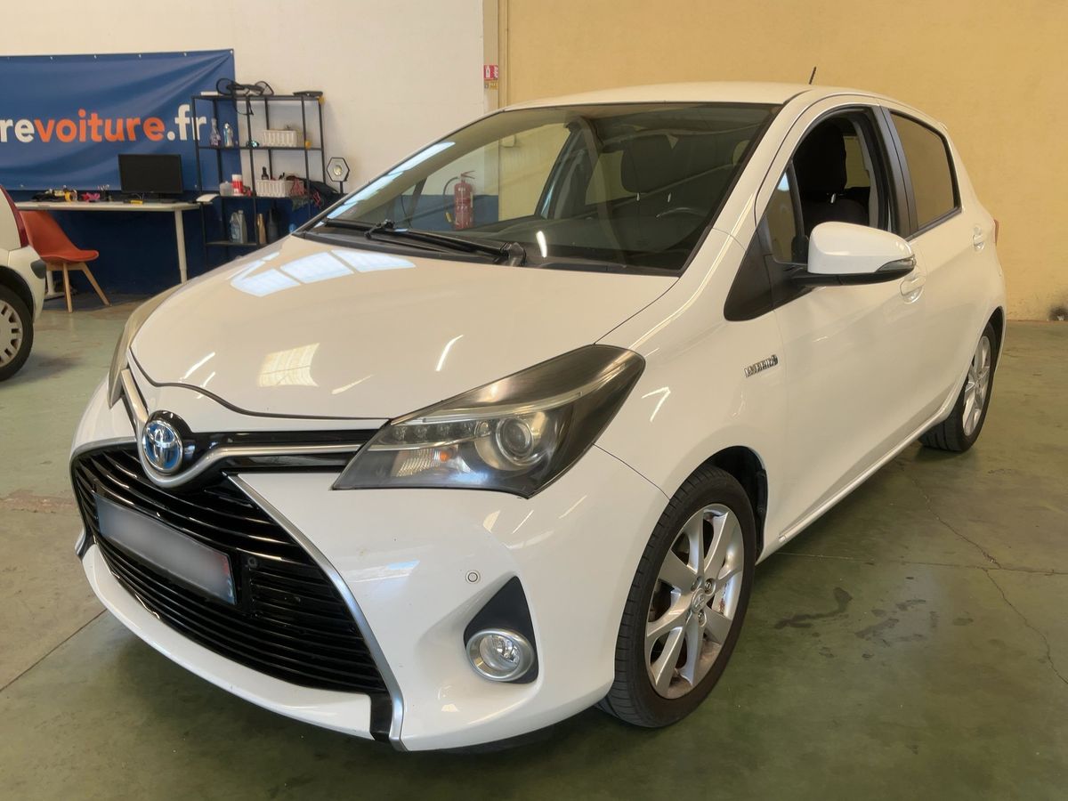 Toyota Yaris 2015