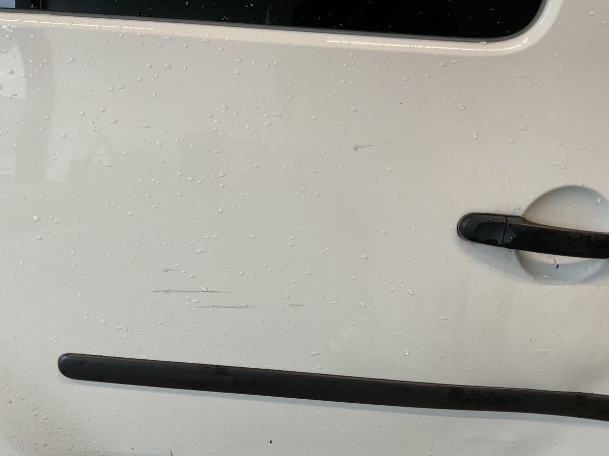 Volkswagen Caddy 2014 — photo 30