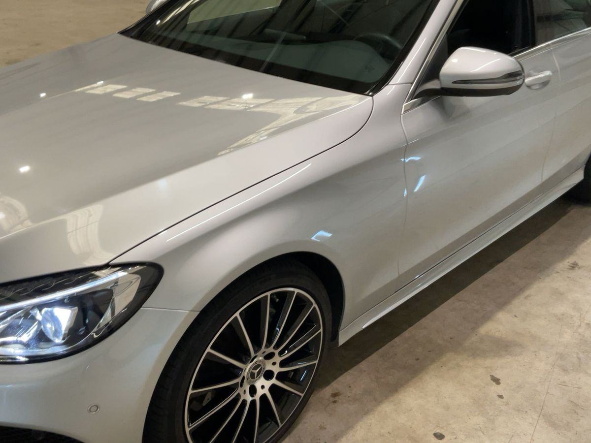 Mercedes-Benz C-Klasse C 180 CGI AMG Line