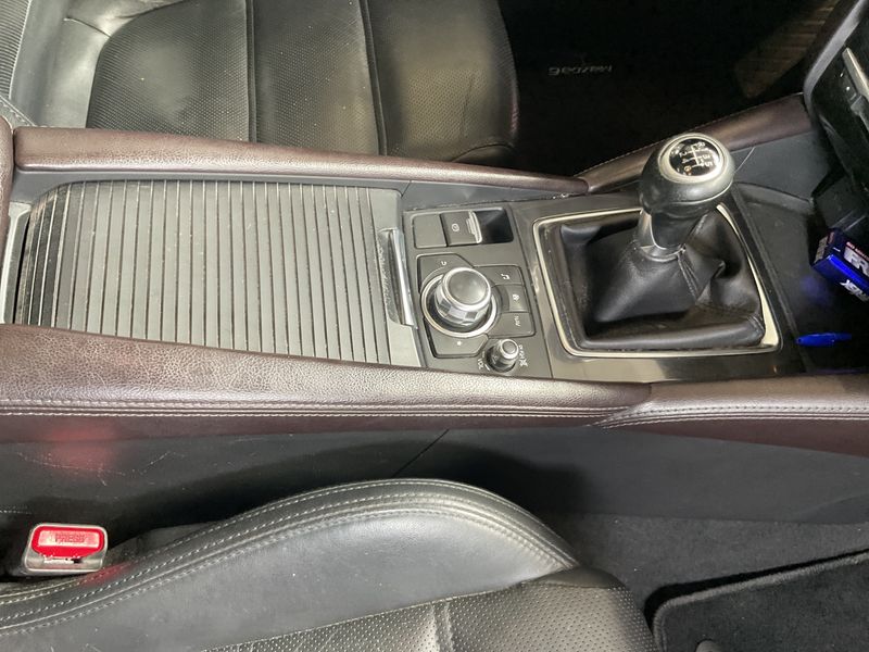 Mazda 6 2.2 Turbodiesel Exceed 2016 – снимка 30