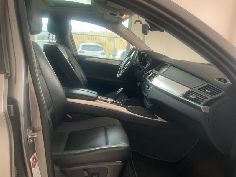 BMW X6 xDrive 30d — zdjęcie 11