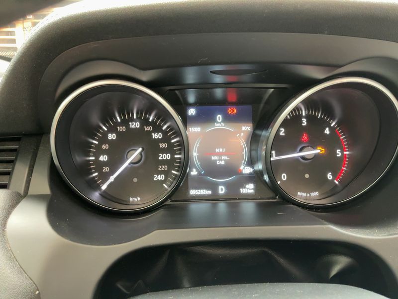 Land Rover Evoque Cabriolet 2.0 Td4 SE Dynamic — zdjęcie 13