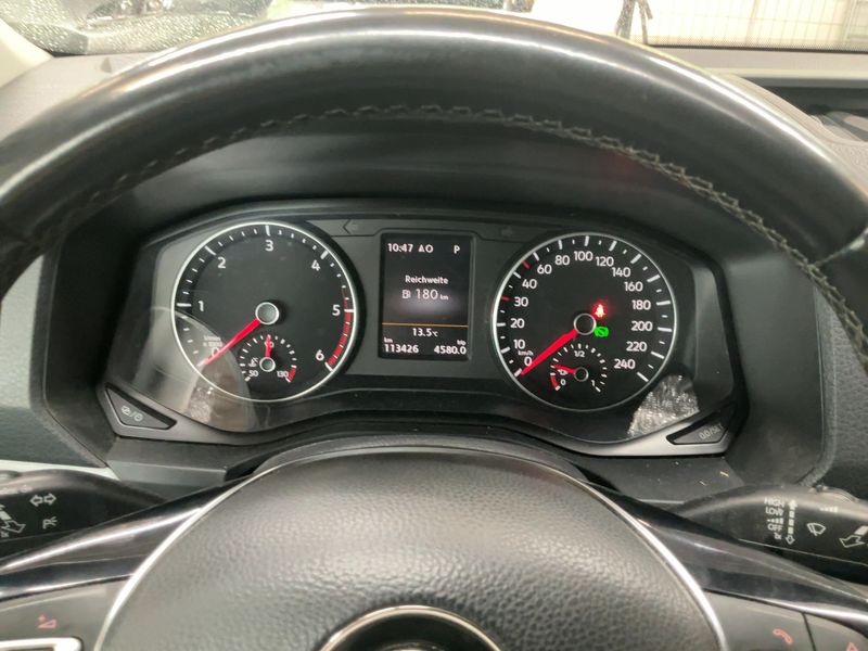 Volkswagen Amarok 3.0 V6 TDI Canyon DoubleCab 4Motion — zdjęcie 13
