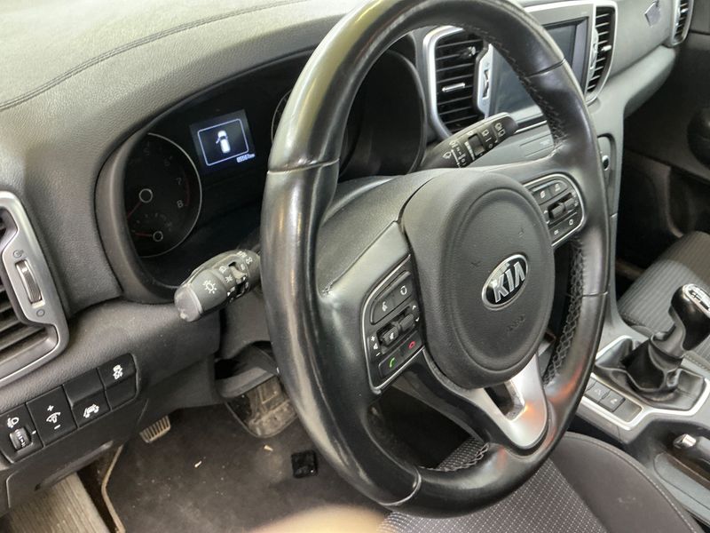Kia Sportage 1.6 GDI Vision 2WD 2018 – снимка 31