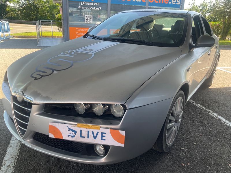 Alfa Romeo Alfa 159 2.4 JTD JTDM Distinctive — zdjęcie 1
