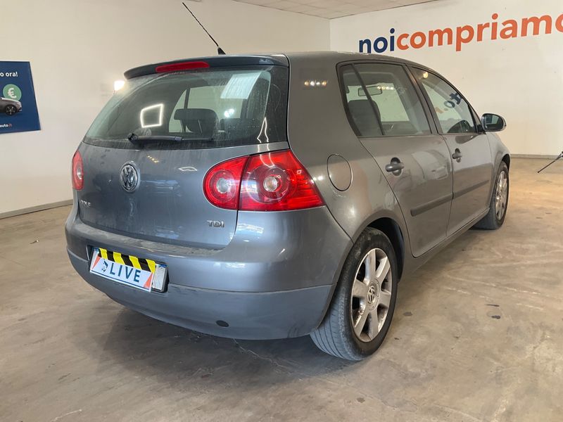 Volkswagen Golf V 1.9 TDI Comfortline — zdjęcie 2