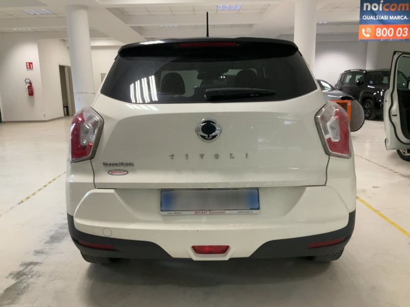 Ssangyong Tivoli 1.6 Turbodiesel Be Visual 4x2 — zdjęcie 5