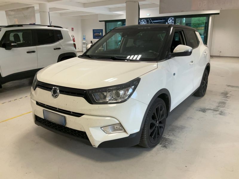 Ssangyong Tivoli 1.6 Turbodiesel Be Visual 4x2