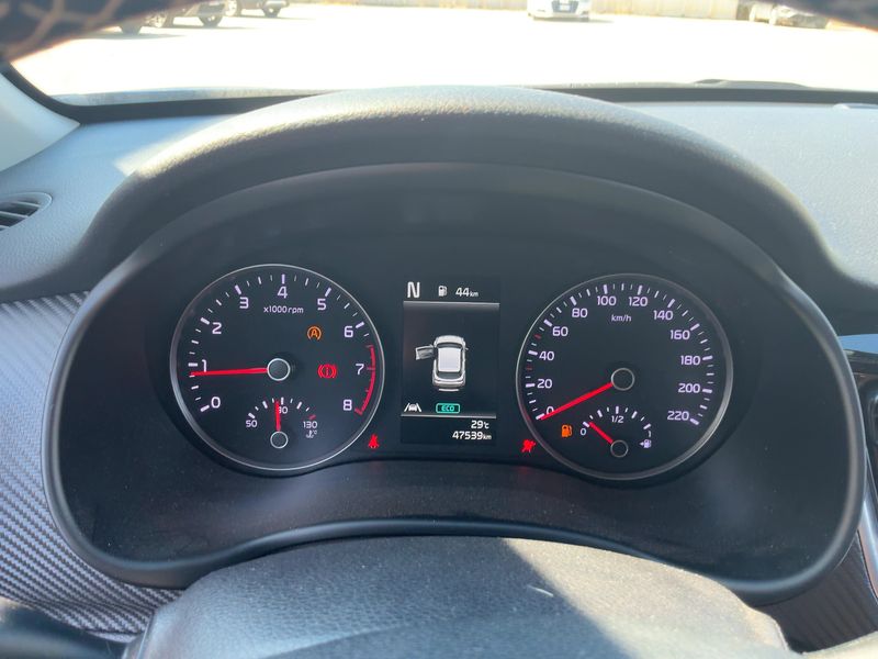 Kia Stonic 1.0 TGDI Mild-Hybrid GT Line — zdjęcie 13