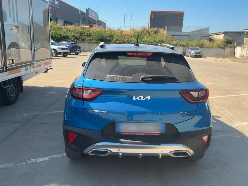 Kia Stonic 1.0 TGDI Mild-Hybrid GT Line — zdjęcie 5
