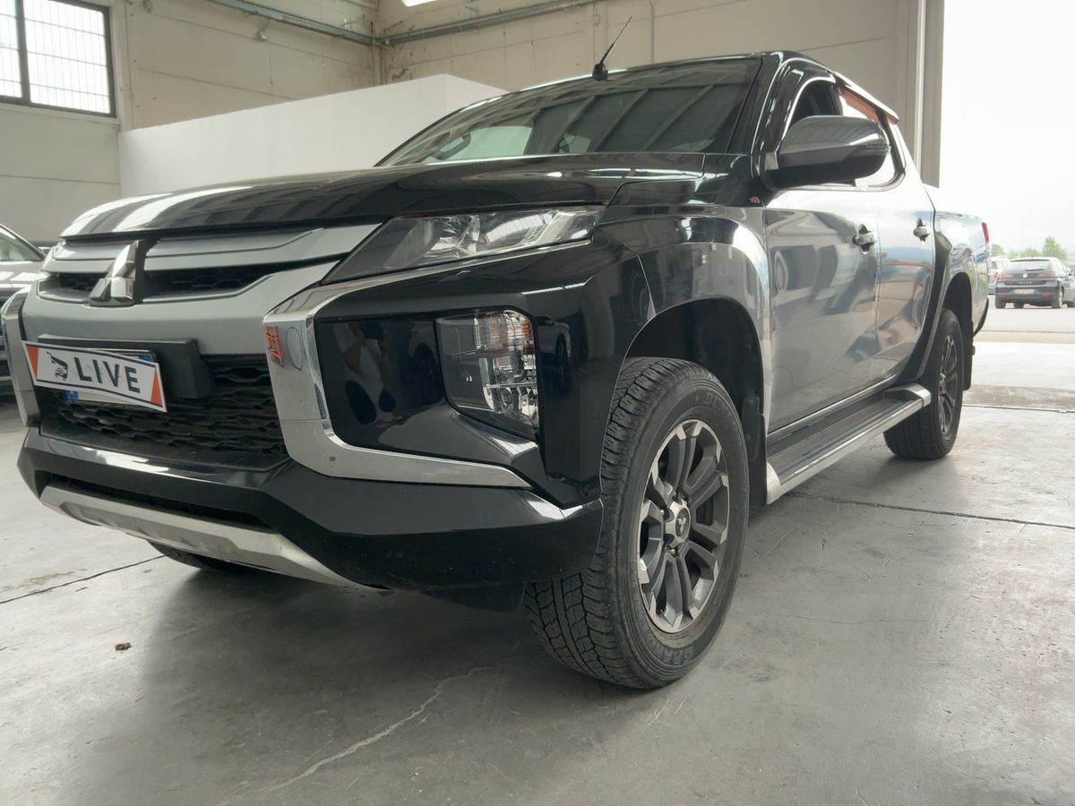 Mitsubishi L 200 2.2 DI-D Doppelkabine 4WD