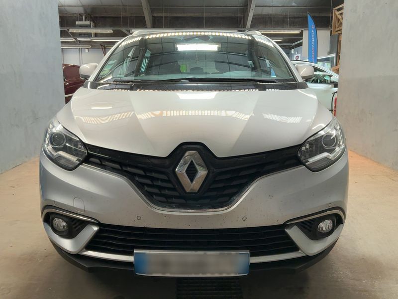 Renault Grand Scenic 1.6 dCi Energy Zen — zdjęcie 9