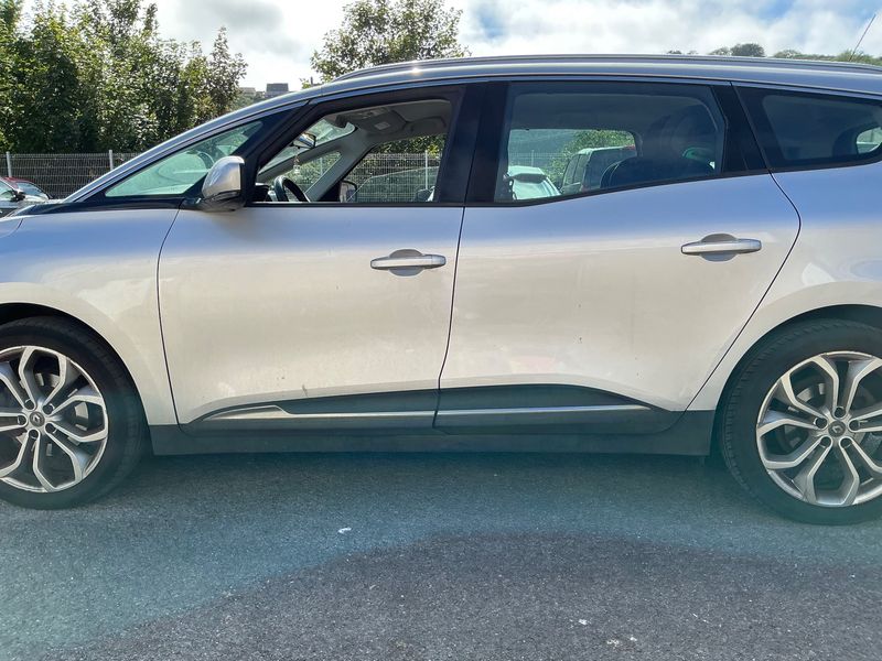 Renault Grand Scenic 1.6 dCi Energy Zen — zdjęcie 4