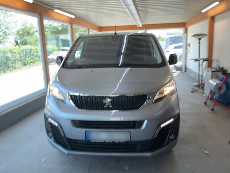 Peugeot Expert 2.0 Blue-HDi — zdjęcie 9