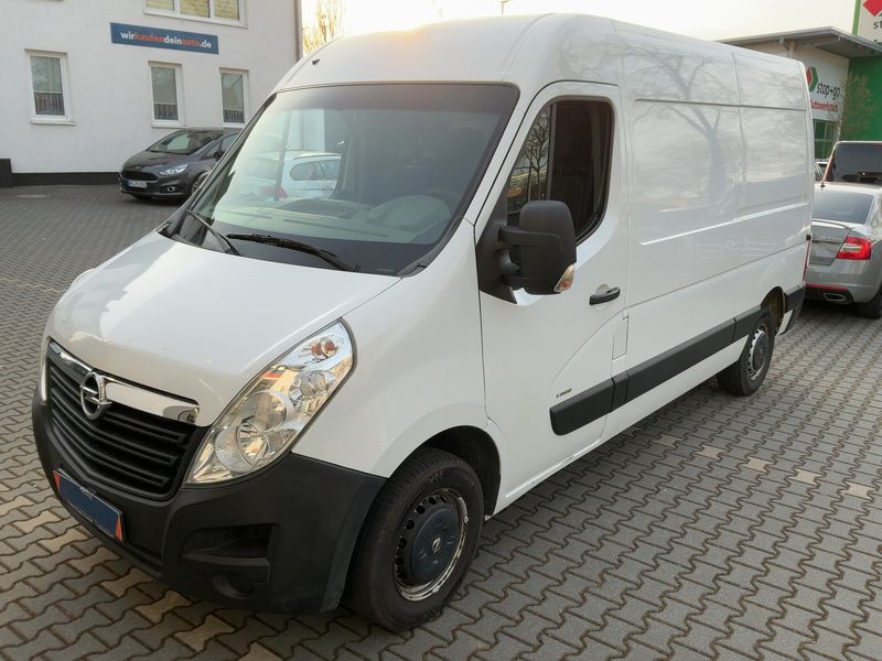 Opel Movano